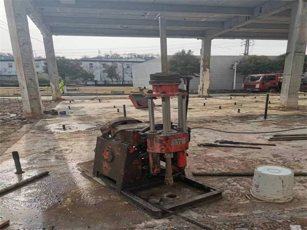 工农袖阀管小导管注浆加固施工工艺